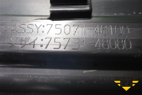 Накладка двери передней правой (7507148100) для Lexus RX 350 c 2015г (РХ)