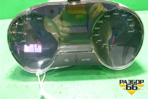 Щиток приборов МКПП (6J0920802) для Seat Ibiza с 2008-2017г (Ибица)