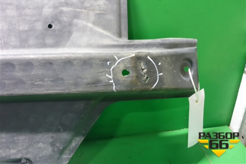 Защита антигравийная левая (3-х дверный кузов) (6Q0825201H) для Seat Ibiza с 2008-2017г (Ибица)