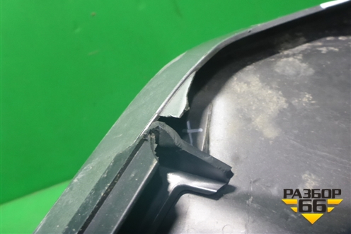 Накладка переднего бампера (4M0807733D) для Audi Q7 c 2015г (Ку 7)