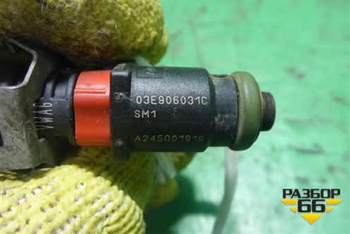 Форсунка инжекторная электрическая ( 1.2л CGP) (03E906031C) для Seat Ibiza с 2008-2017г (Ибица)