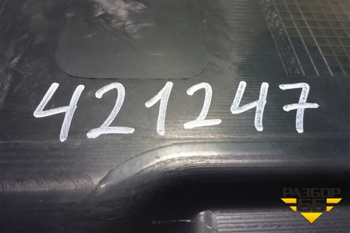 Обшивка стойки центральная нижняя левая (7211A055) для Mitsubishi Lancer-X с 2007г (Лансер)