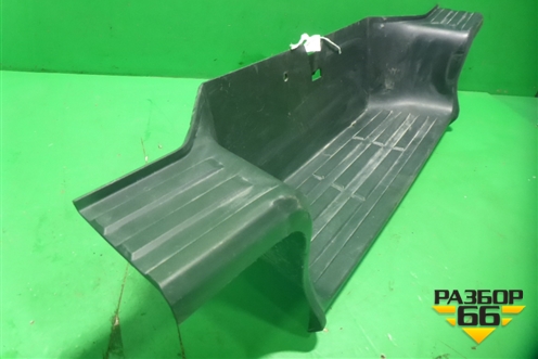 Накладка заднего бампера нижняя (подножка) (521590K290) для Toyota Hilux с 2015-2025г (Хайлюкс)