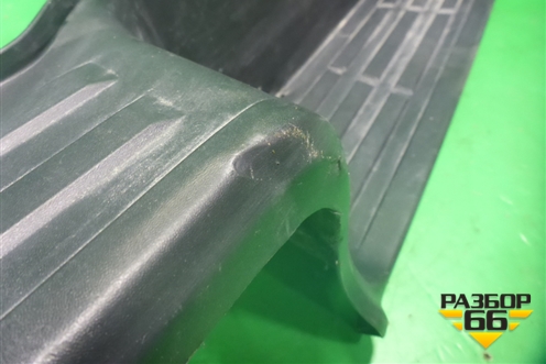 Накладка заднего бампера нижняя (подножка) (521590K290) для Toyota Hilux с 2015-2025г (Хайлюкс)