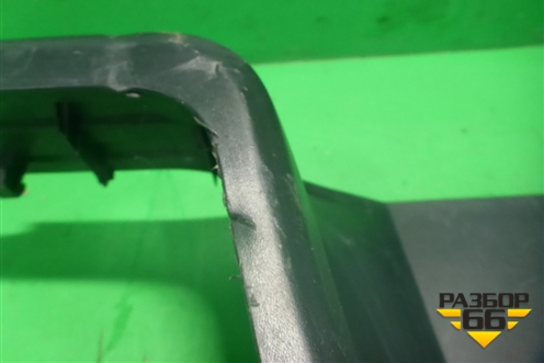 Накладка заднего бампера нижняя (подножка) (521590K290) для Toyota Hilux с 2015-2025г (Хайлюкс)