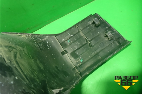 Накладка заднего бампера нижняя (подножка) (521590K290) для Toyota Hilux с 2015-2025г (Хайлюкс)