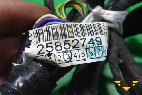 Проводка двери передней правой (25852749) для Cadillac CTS с 2008-2013г (ЦТС)