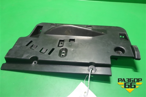 Накладка на торпедо (правая под бардачком) для Cadillac CTS с 2008-2013г (ЦТС)