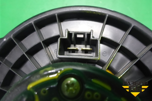 Моторчик отопителя (2727005260) для Cadillac CTS с 2008-2013г (ЦТС)