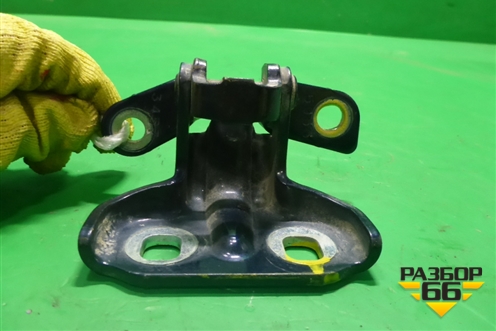 Петля двери задней левой верхняя для Cadillac CTS с 2008-2013г (ЦТС)