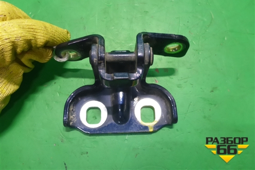 Петля двери задней левой верхняя для Cadillac CTS с 2008-2013г (ЦТС)