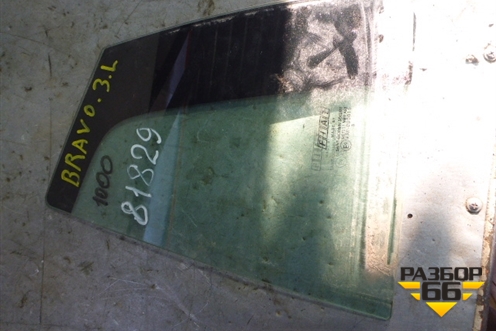 Стекло двери задней левой форточка для Fiat Bravo с 2006г (Браво)