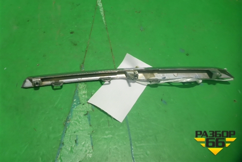 Накладка на решетку радиатора (верхняя левая,после 2014г) для Hyundai Solaris с 2010-2016г (Солярис)