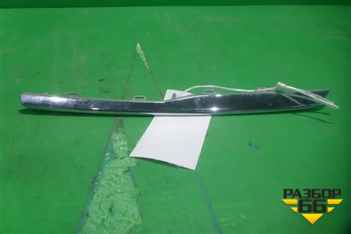 Накладка на решетку радиатора (верхняя левая,после 2014г) для Hyundai Solaris с 2010-2016г (Солярис)