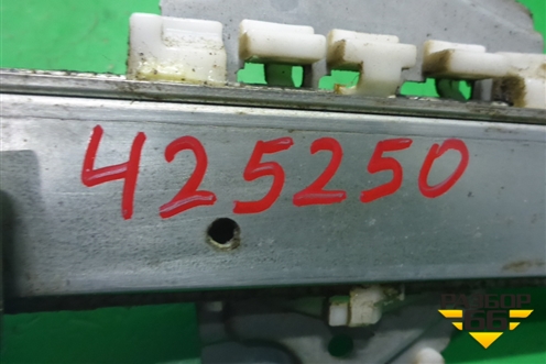 Стеклоподъёмник электрический передний правый (в сборе) для Suzuki Grand Vitara с 2006г (Гранд Витара)