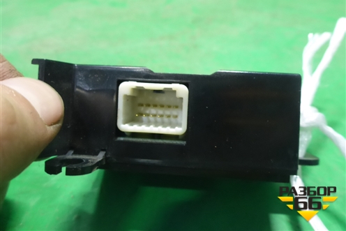 Блок электронный (5037511303) для Nissan Tiida (C11X) с 2004-2013г (Тиида)