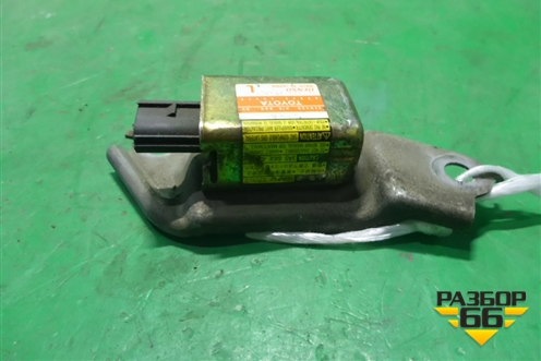 Датчик AIR BAG (левый) (8983448010) для Lexus RX 300/330/350 с 2003-2009г (РХ)