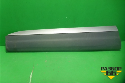 Накладка двери передней левой (4M0853959B) для Audi Q7 c 2015г (Ку 7)