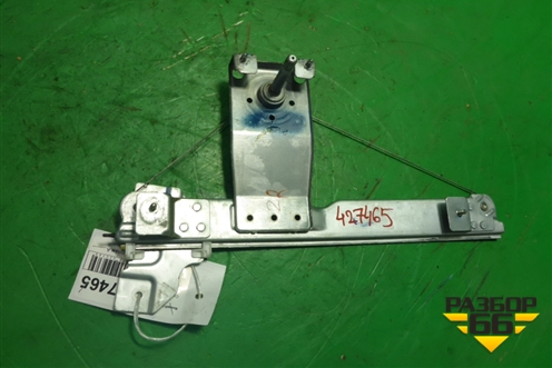 Стеклоподъёмник механический задний правый для Renault Duster I с 2010-2021г (Дастер)