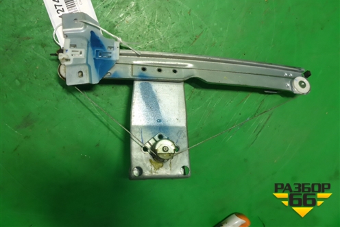 Стеклоподъёмник механический задний правый для Renault Duster I с 2010-2021г (Дастер)