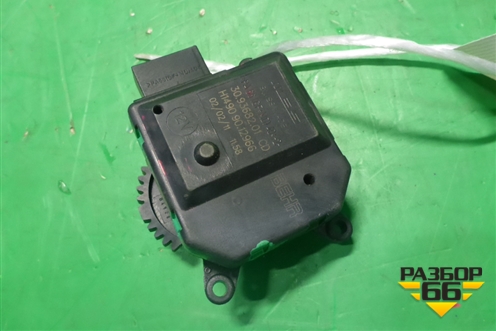 Моторчик заслонки отопителя для Skoda Fabia с 2007-2014г (Фабия)