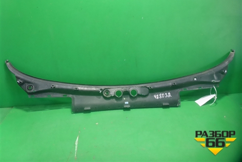 Решетка стеклоочистителей (51717206135) для BMW X5 E70 с 2007-2013г (Х5 Е70)