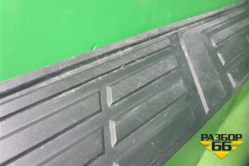 Накладка подножки правой (517716A130) для Toyota Land Cruiser Prado(150) с 2009г (Ленд Крузер Прадо)