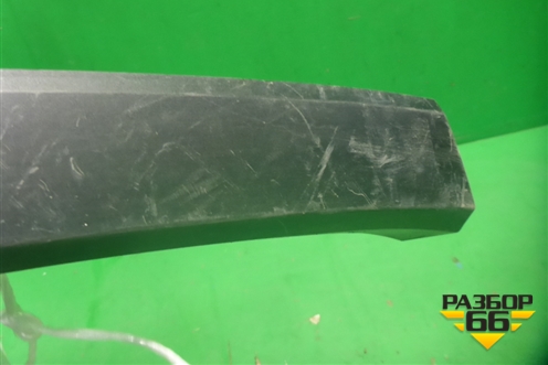 Накладка заднего крыла правого (7560548020) для Lexus RX 350 c 2015г (РХ)