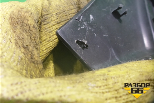 Накладка двери задней правой (на арку внутренняя) (6785748030) для Lexus RX 350 c 2015г (РХ)