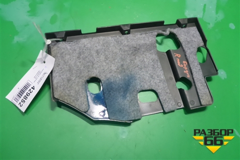 Накладка на торпедо (правая под бардачком) для Chevrolet Cruze c 2009-2015г (Круз)