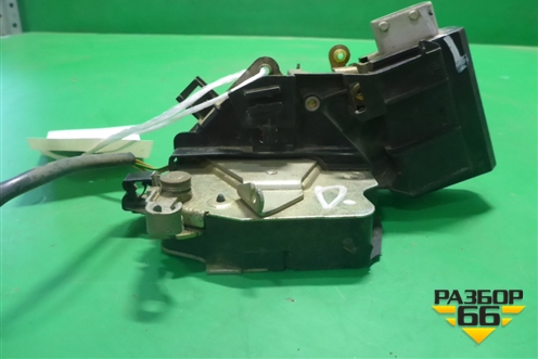 Замок двери задней левой (4 контакта) для BMW 7-серия E38 с 1994-2001г