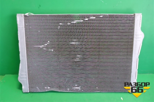 Радиатор охлаждения (17118654431) для BMW X5 F15 с 2013г (Х5 Ф15)