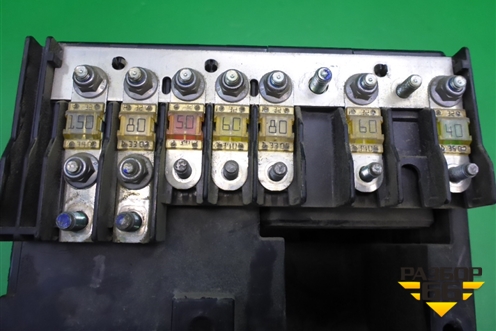 Блок предохранителей подкапотный (3C0937125) для Volkswagen Passat (B6) с 2005-2010г (Пассат Б6)