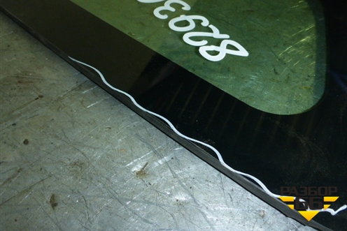 Стекло глухое левое (переднее) для Toyota Prius с 2009-2015г (Приус)