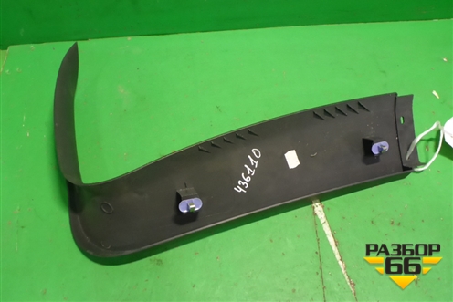 Обшивка двери багажника (верхняя, правая, 3-х дверный кузов, новая) (24464132) для Opel Astra H с 2004-2015г (Астра Аш)