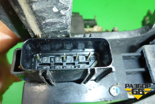 Замок двери задней правой (4 контакта) для Ford Fusion с 2002г (Фьюжн)