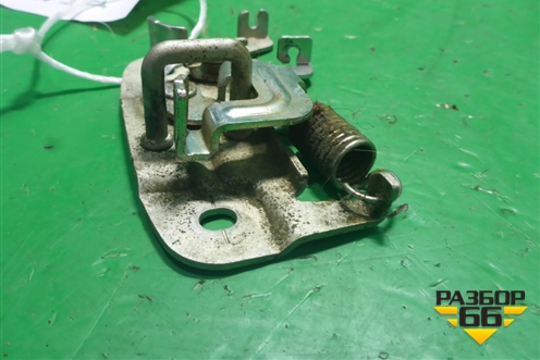 Замок багажника (ответная часть) для Mitsubishi Lancer-X с 2007г (Лансер)