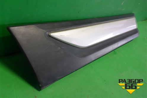 Накладка двери задней правой (после 2015г) (5757A410) для Mitsubishi Outlander с 2012-2024г (Аутлендер)