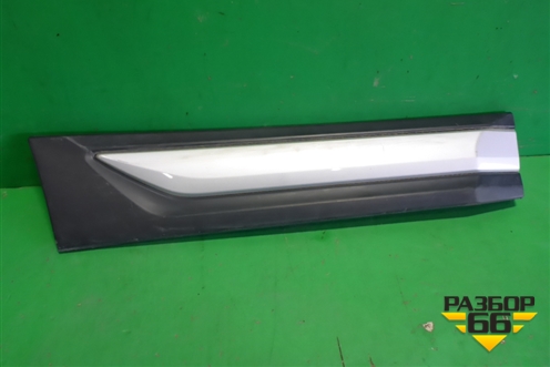 Накладка двери задней правой (после 2015г) (5757A410) для Mitsubishi Outlander с 2012-2024г (Аутлендер)