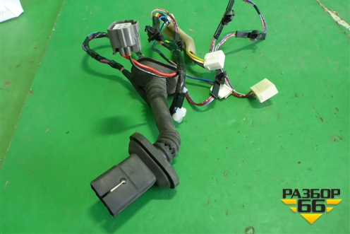 Проводка двери задней правой (8512B300) для Mitsubishi Outlander с 2012-2024г (Аутлендер)