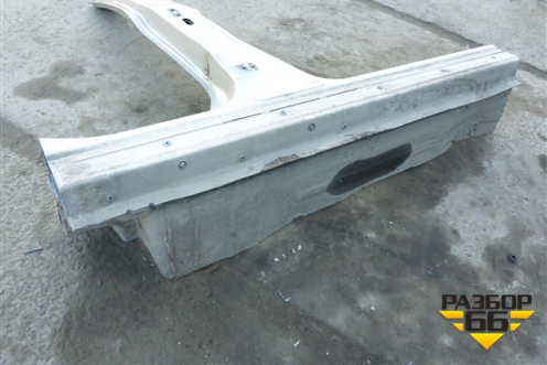 Порог со стойкой правый для Nissan Tiida (C11X) с 2004-2013г (Тиида)