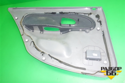 Обшивка двери задней правой под электрику (7700411373) для Renault Clio с 1998-2002г (Клио)