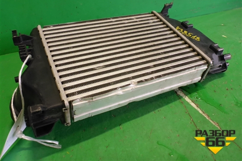 Интеркулер (144614EJ0A) для Nissan Qashqai (J11E) с 2013г (Кашкай)