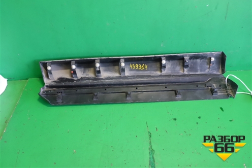 Накладка двери задней правой (7507548140) для Lexus RX 350 c 2015г (РХ)