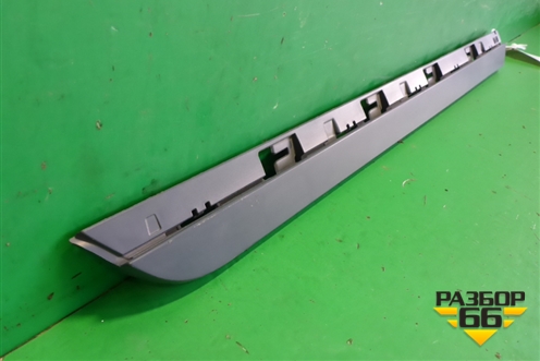 Накладка двери задней правой (новая не крашеная) (3G0854950D) для Volkswagen Passat [B8] 2014-2024г (Пассат Б8)