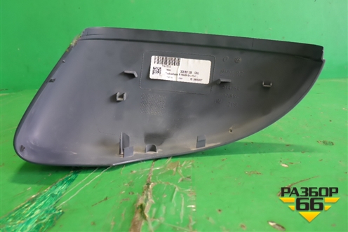 Накладка зеркала правого (3C8857538) для Volkswagen Passat-CC с 2008г (Пассат ЦЦ)