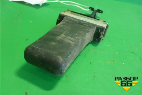 Ограничитель двери задней левой (BDH780060) для Land Rover Discovery 3 с 2004-2009г (Дискавери)