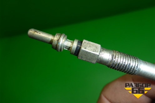 Свеча накаливания (2.7л 276DT) (0100276006) для Land Rover Discovery 3 с 2004-2009г (Дискавери)