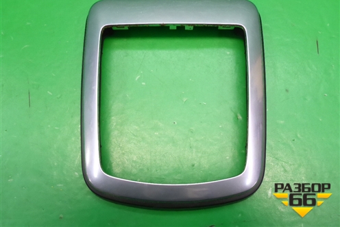 Накладка внутренняя (на кулису КПП АКПП) (7M5P7J306A) для Ford Focus 2 с 2008-2011г (Фокус)