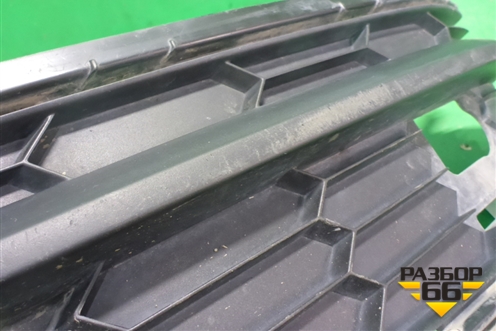 Решетка в передний бампер правая (до 2021г) (565807368) для Skoda Kodiaq с 2017г (Кодиак)